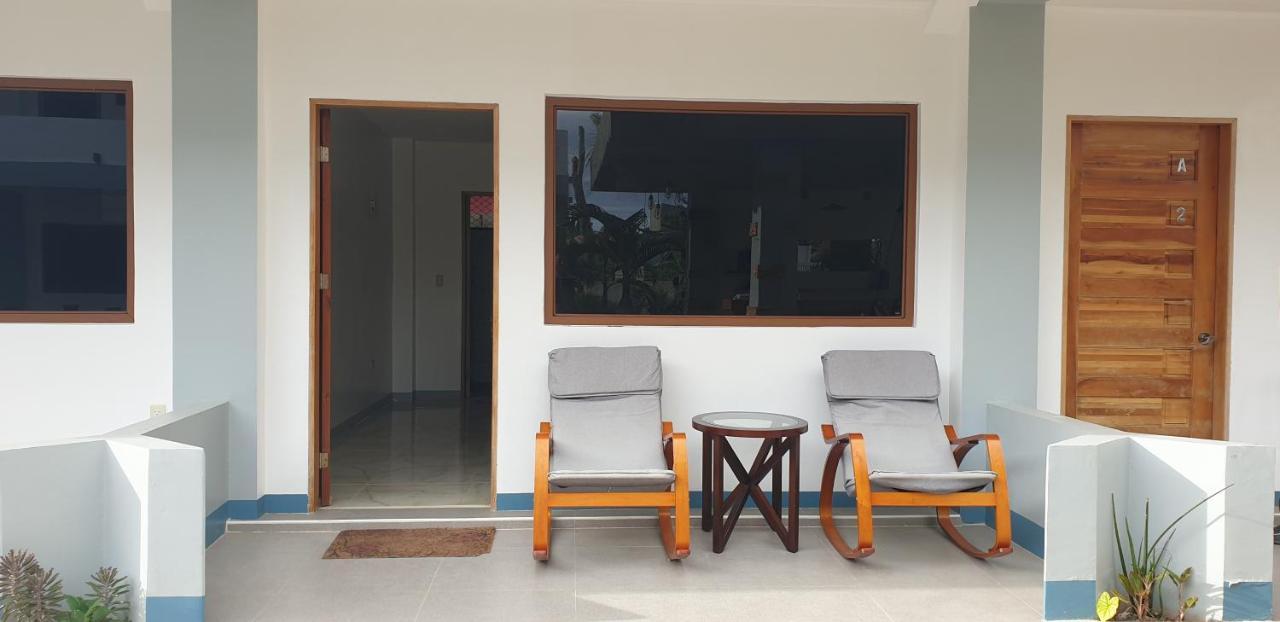 Ocean Holic Resort Tagbilaran Quarto foto